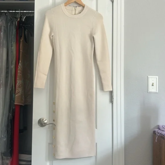 Alice and Olivia Jenner Crew Neck Dress - Picture 2 of 14